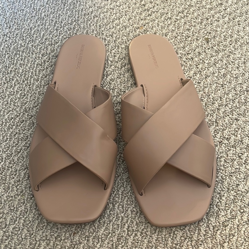 Banana republic crossover slide sandals nude blush size 10
